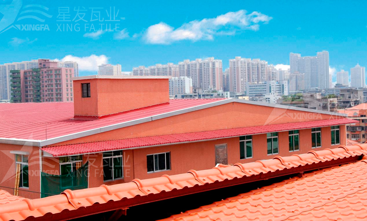 樹(shù)脂瓦非常適用于農(nóng)村房屋的改造，既實(shí)用，性價(jià)比又高！