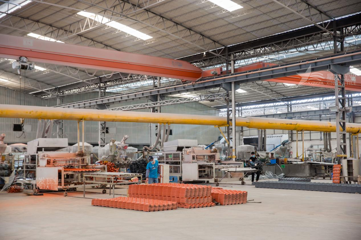 樹(shù)脂瓦開(kāi)裂？合成樹(shù)脂瓦真的容易開(kāi)裂氧化，使用壽命不長(zhǎng)嗎